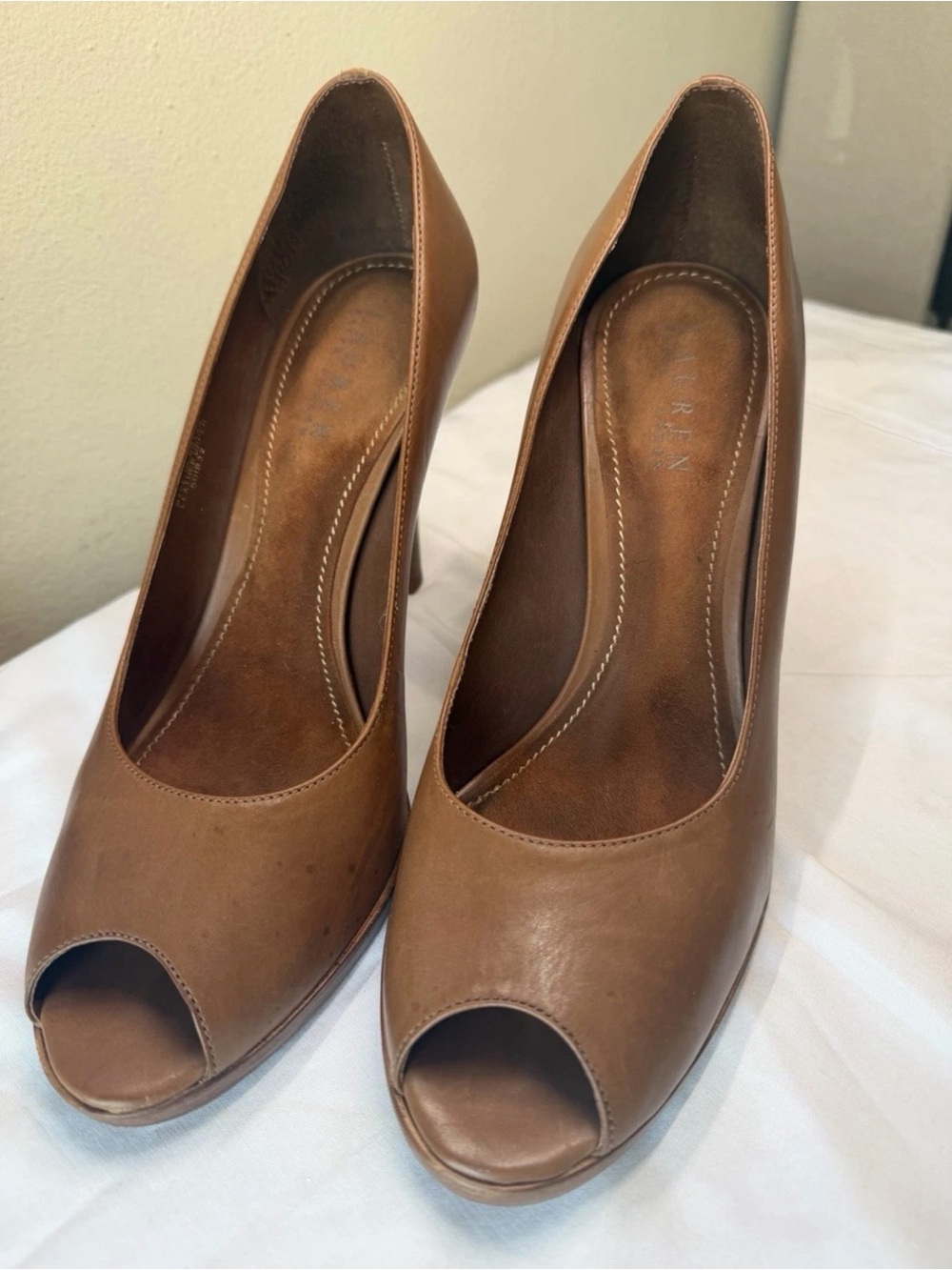 Lauren Ralph Lauren Tan Brown Peep-Toe Leather Pumps